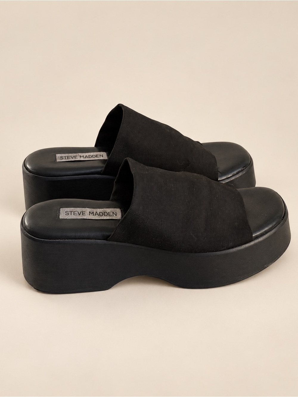 Vintage 90s / early Y2K Steve Madden Made in Italy platform slides